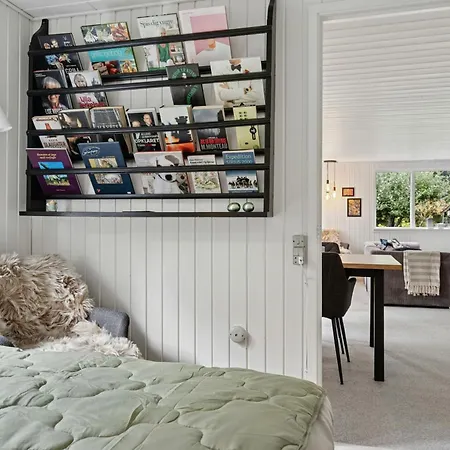 Дом отдыха With Creative Space Near Glesborg