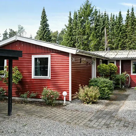 Дом отдыха With Creative Space Near Glesborg