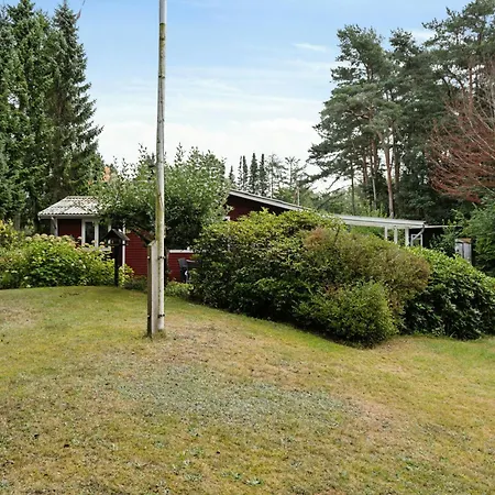 Дом отдыха With Creative Space Near Glesborg